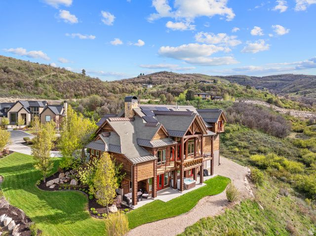 6438 E SUMMIT CV, Huntsville, UT 84317