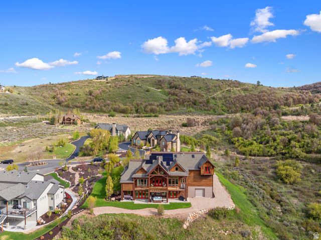 6438 E SUMMIT CV, Huntsville, UT 84317