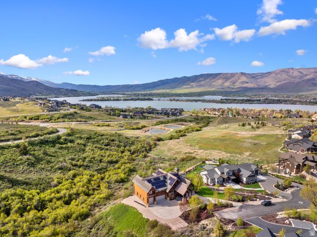 6438 E SUMMIT CV, Huntsville, UT 84317