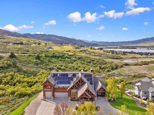 6438 E SUMMIT CV, Huntsville, UT 84317