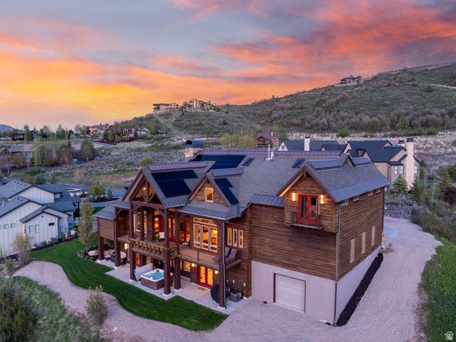 6438 E SUMMIT CV, Huntsville, UT 84317