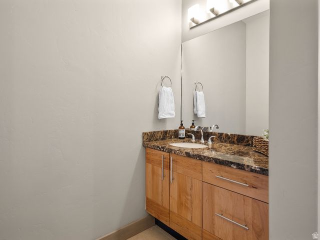 6438 E SUMMIT CV, Huntsville, UT 84317