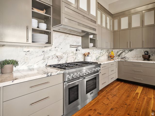 6438 E SUMMIT CV, Huntsville, UT 84317