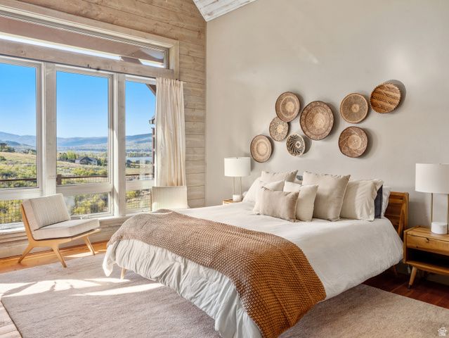 6438 E SUMMIT CV, Huntsville, UT 84317