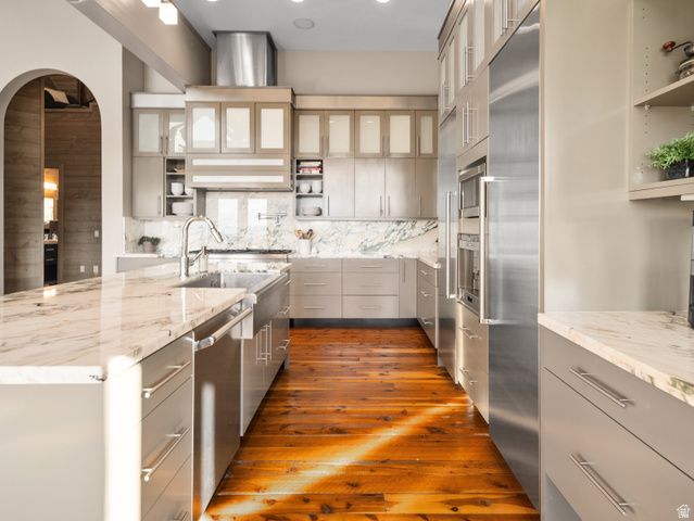 6438 E SUMMIT CV, Huntsville, UT 84317