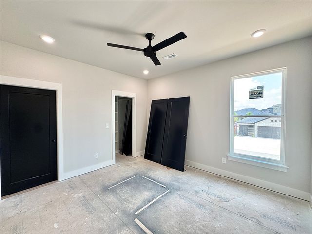 4312 S 87th Street, Bentonville, AR 72713