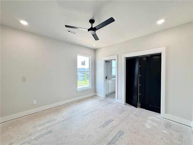 4312 S 87th Street, Bentonville, AR 72713