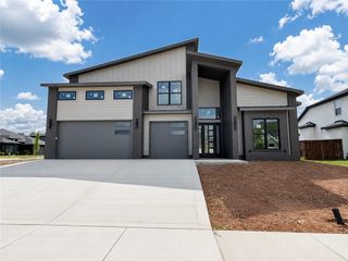 4312 S 87th Street, Bentonville, AR 72713