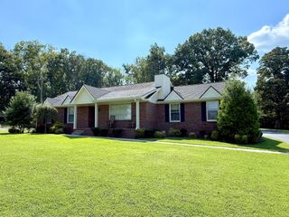 112 Clark Dr, Mount Juliet, TN 37122