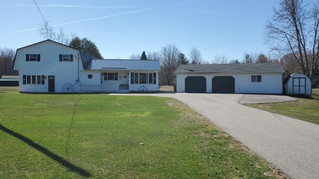 5085 W Redstone Road, Saint Louis, MI 48880