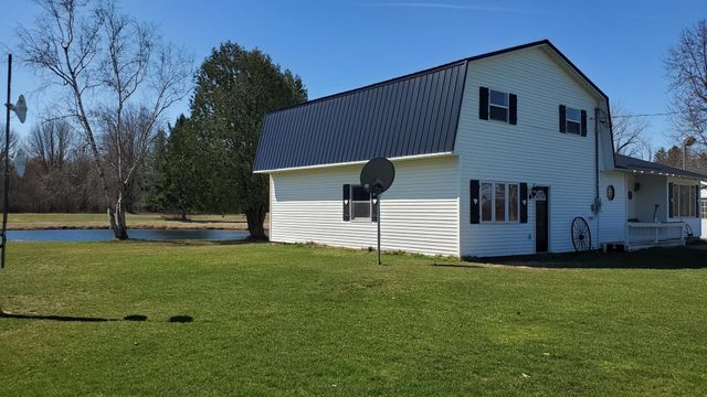 5085 W Redstone Road, Saint Louis, MI 48880