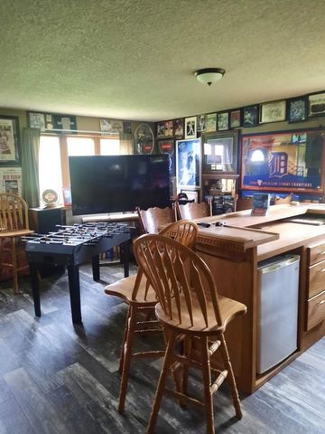 5085 W Redstone Road, Saint Louis, MI 48880