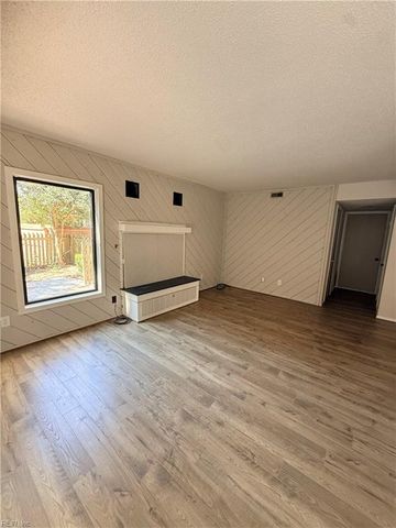 1520 Saybrook CV, Virginia Beach, VA 23464