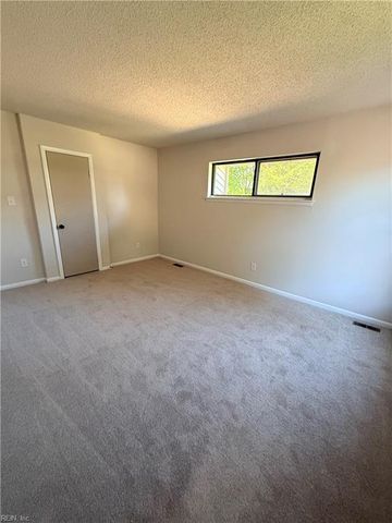 1520 Saybrook CV, Virginia Beach, VA 23464
