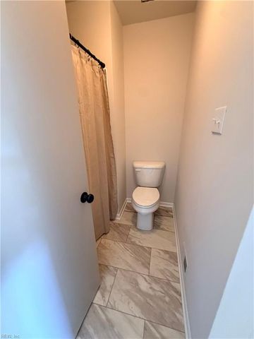 1520 Saybrook CV, Virginia Beach, VA 23464