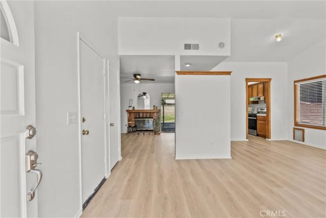 28511 Victoria Rd., Castaic, CA 91384