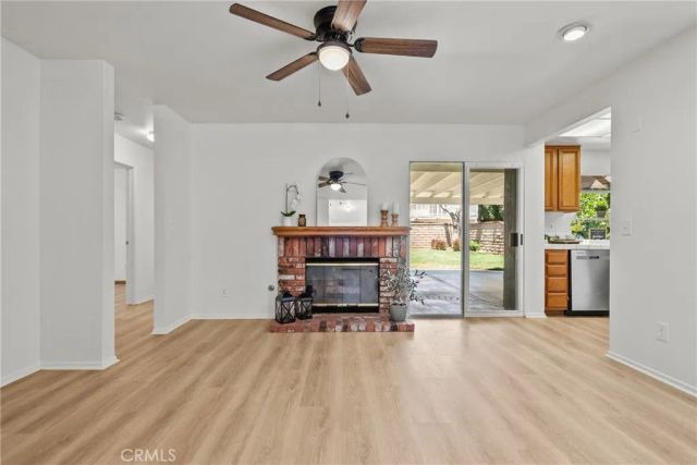 28511 Victoria Rd., Castaic, CA 91384