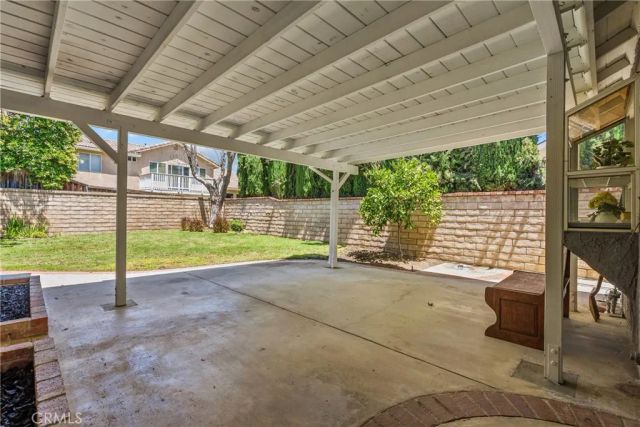 28511 Victoria Rd., Castaic, CA 91384