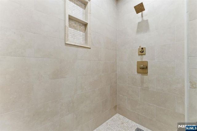 821 18th Street, Union City, NJ 07087