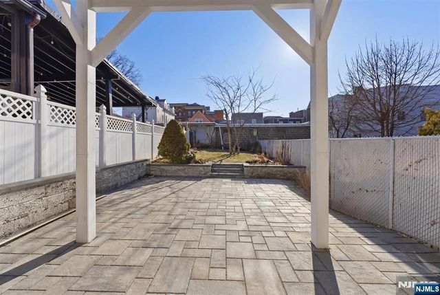 821 18th Street, Union City, NJ 07087