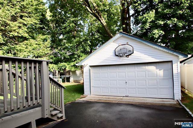 13-08 Ellis Avenue, Fair Lawn, NJ 07410