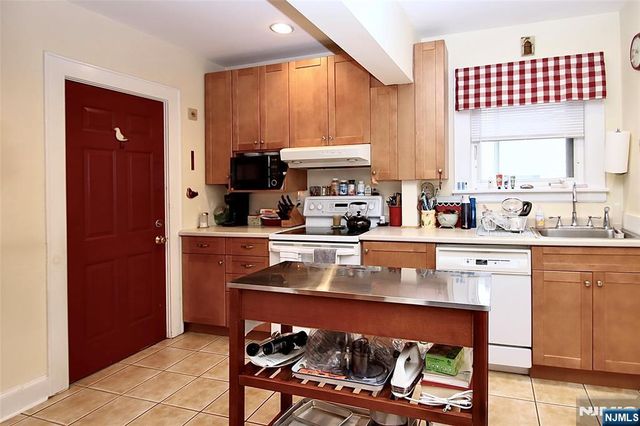 13-08 Ellis Avenue, Fair Lawn, NJ 07410