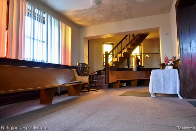 2900 Gratiot Avenue, Detroit, MI 48207