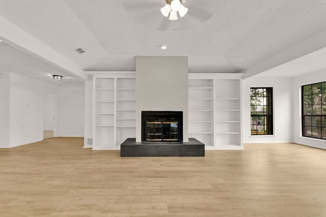 304 Harmony Lane, Hideaway, TX 75771