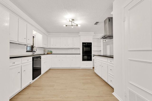 304 Harmony Lane, Hideaway, TX 75771