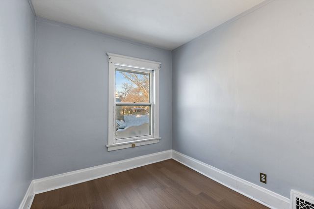 126 Park Avenue, Dekalb, IL 60115