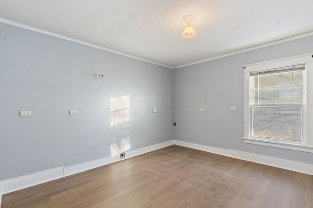 126 Park Avenue, Dekalb, IL 60115