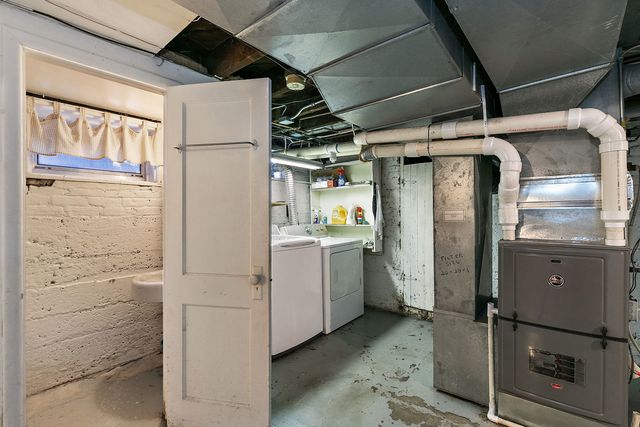 126 Park Avenue, Dekalb, IL 60115