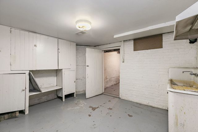 126 Park Avenue, Dekalb, IL 60115