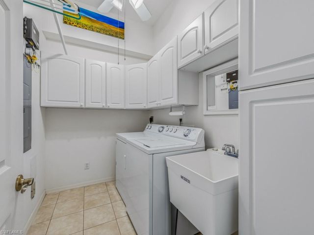 10811 Crooked River RD # 203, Estero, FL 34135