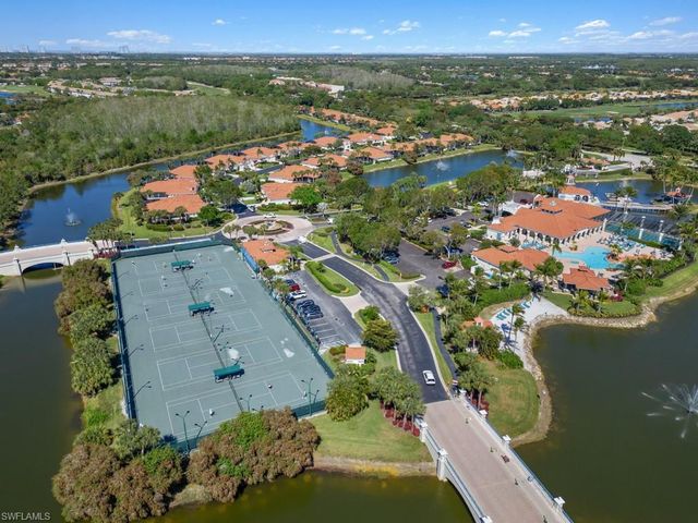 10811 Crooked River RD # 203, Estero, FL 34135
