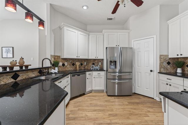 31302 Perlican Drive, Spring, TX 77386