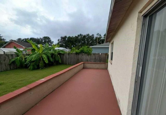 1803 E HUMPHREY STREET, Tampa, FL 33604