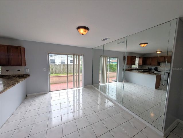 1803 E HUMPHREY STREET, Tampa, FL 33604