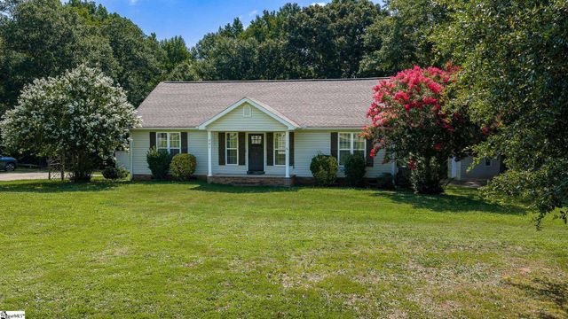 351 Knickerbocker Estate Drive, Fountain Inn, SC 29644