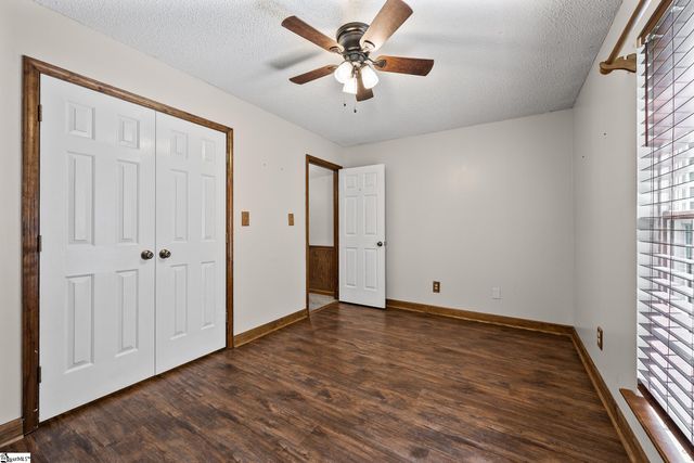 351 Knickerbocker Estate Drive, Fountain Inn, SC 29644