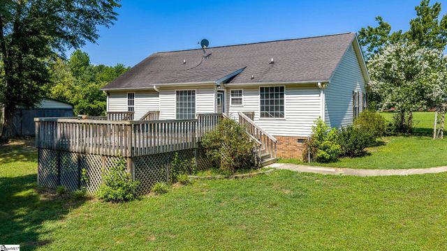 351 Knickerbocker Estate Drive, Fountain Inn, SC 29644