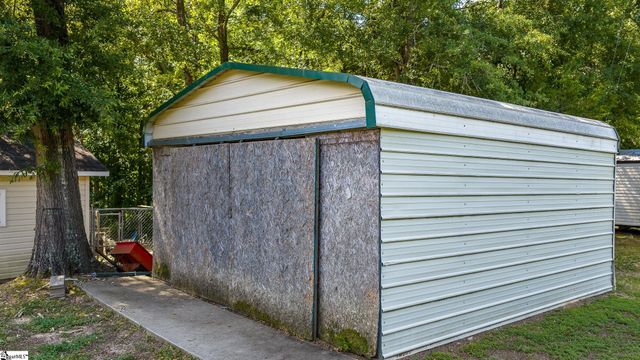 351 Knickerbocker Estate Drive, Fountain Inn, SC 29644