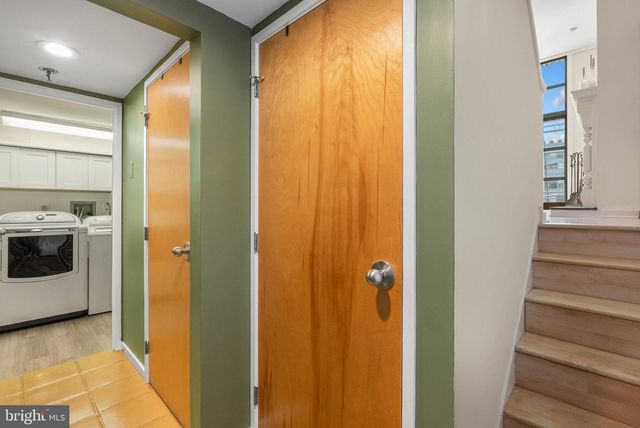 7 N CHRIS COLUMBUS BLVD #104, Philadelphia, PA 19106