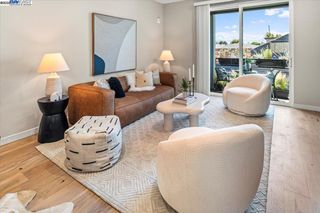 1726 17th St, Oakland, CA 94607