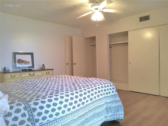 2361 ECUADORIAN WAY 17, Clearwater, FL 33763
