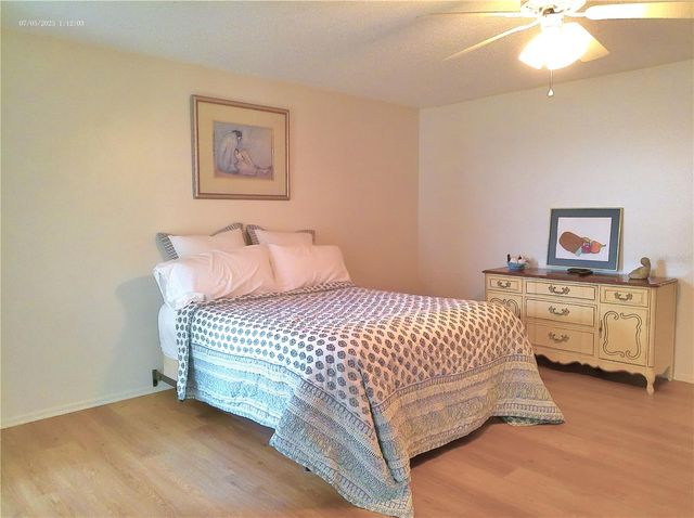 2361 ECUADORIAN WAY 17, Clearwater, FL 33763