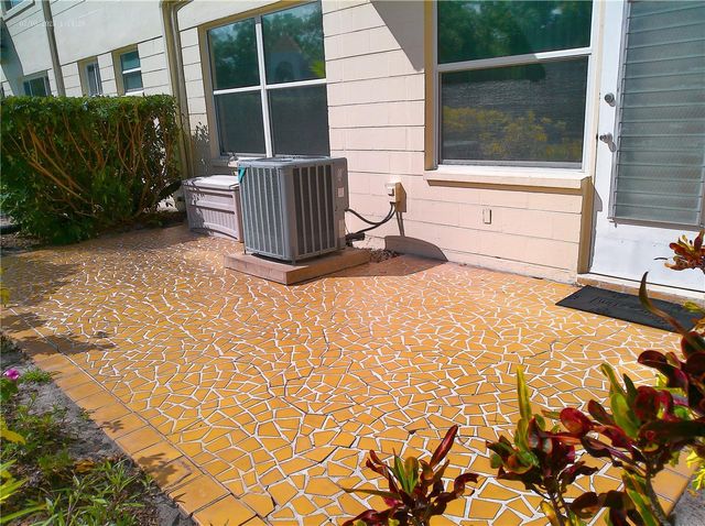 2361 ECUADORIAN WAY 17, Clearwater, FL 33763