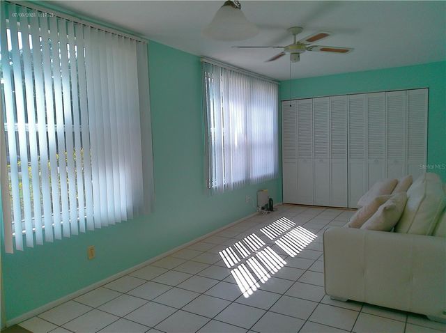 2361 ECUADORIAN WAY 17, Clearwater, FL 33763