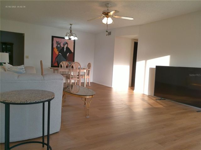 2361 ECUADORIAN WAY 17, Clearwater, FL 33763
