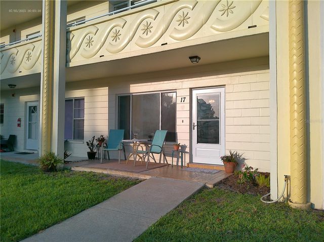 2361 ECUADORIAN WAY 17, Clearwater, FL 33763